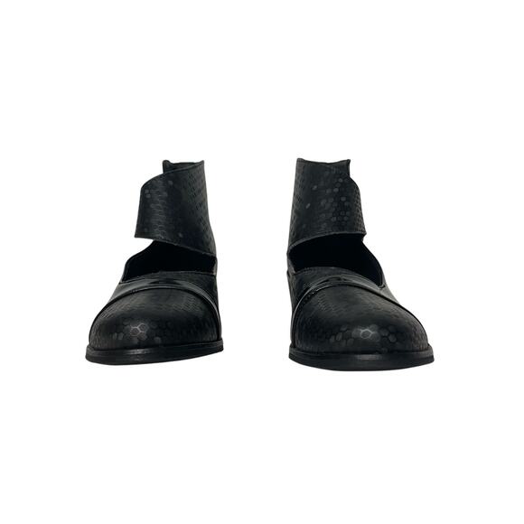 Marita Moreno Saloon Vegan Black Shoe EU39 Like New - Picture 2 of 7